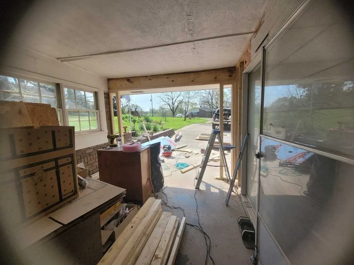 Air movers and dehumidifier for Drying & Dehumidification in Indianapolis